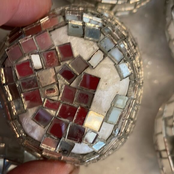 Collection of 12 silver mirrored apple Christmas tree ornaments - Picture 6 of 8